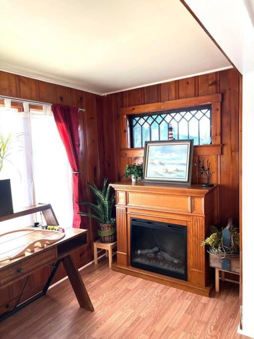 Dog And Family Friendly 4Br W Wifi And Fenced Yard By Zen Living Short Term Rental ルーレイ エクステリア 写真