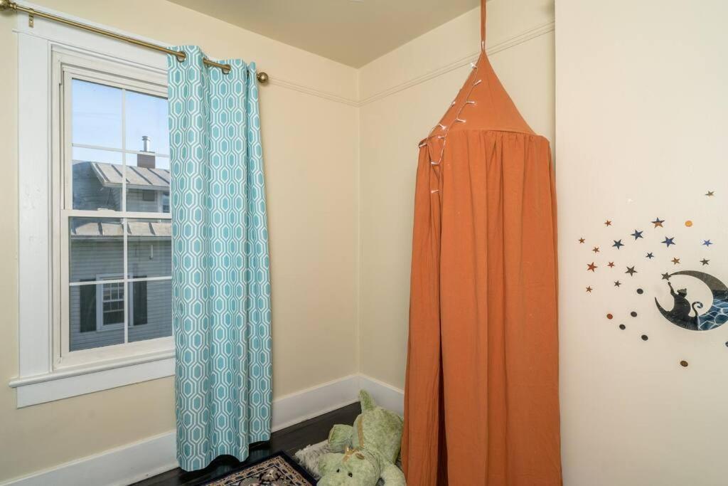 Dog And Family Friendly 4Br W Wifi And Fenced Yard By Zen Living Short Term Rental ルーレイ エクステリア 写真