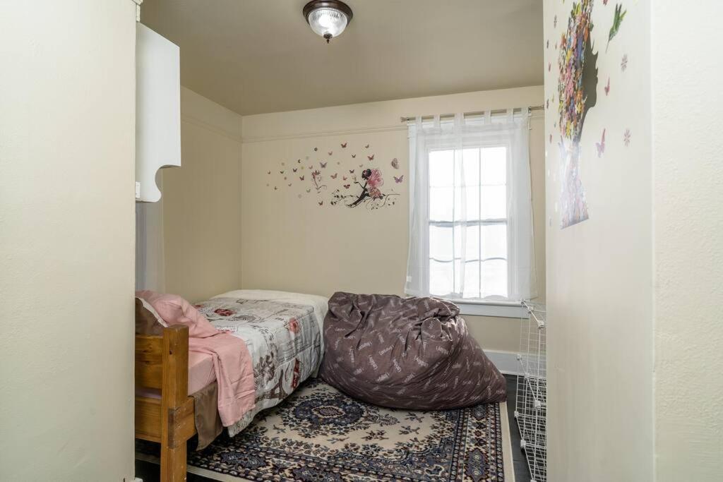 Dog And Family Friendly 4Br W Wifi And Fenced Yard By Zen Living Short Term Rental ルーレイ エクステリア 写真
